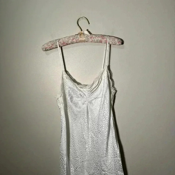 JONATHAN SIMKHAI NIGHT NIGHT Lace Trim Embellishment Nightgown/Slip S - Picture 6 of 11
